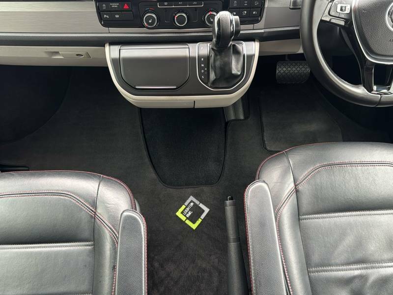 Volkswagen Transporter 2.0 Tdi Bmt 150 Highline Van 4Motion Blue #12
