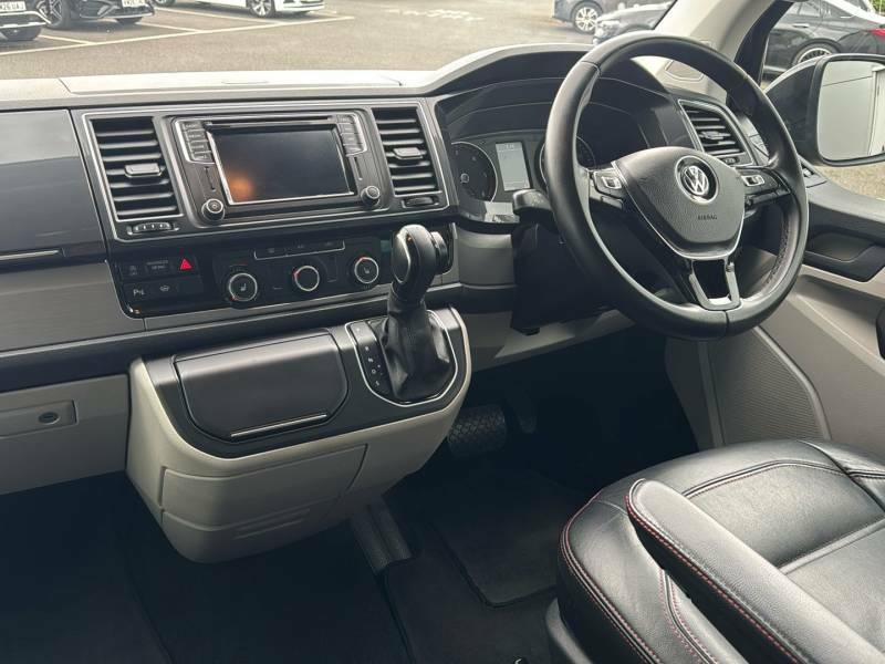 Volkswagen Transporter T32 Tdi Bmt 204 Kombi Van 4Motion Dsg Highline Lwb Black #2