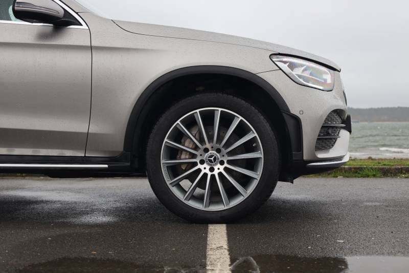 Mercedes-Benz GLC Class 300 E 4Matic White #22