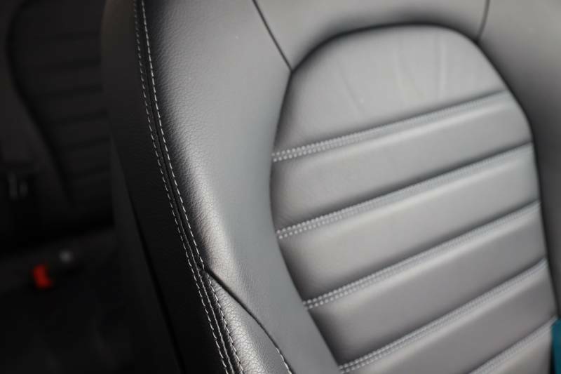Mercedes-Benz GLC Class 300 E 4Matic White #37