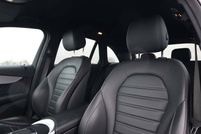 Mercedes-Benz GLC Class 300 E 4Matic White #38