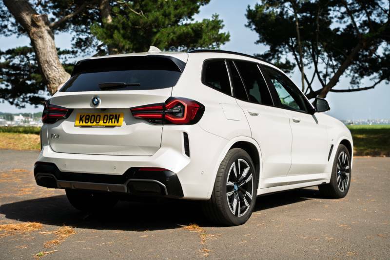 BMW iX3 80Kwh M Sport Suv 286 Ps White #14