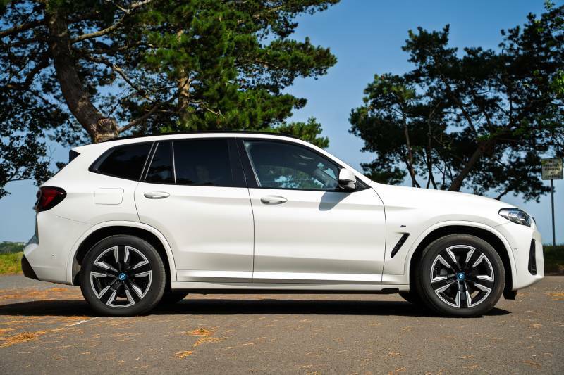 BMW iX3 80Kwh M Sport Suv 286 Ps White #4