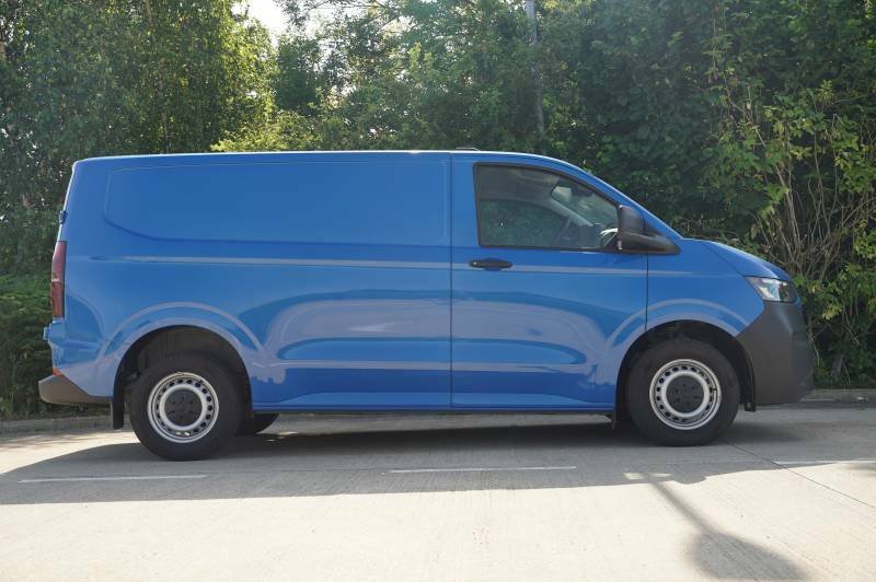 Volkswagen Transporter T30 Tdi 150 Van Commerce Plus Swb - 2025 25 RJ25OTB Blue #4