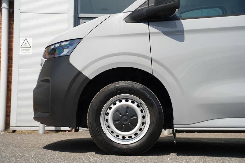 Volkswagen Transporter T32 Tdi 150 Van Commerce Lwb - 2026 25 KR25HKB Grey #5
