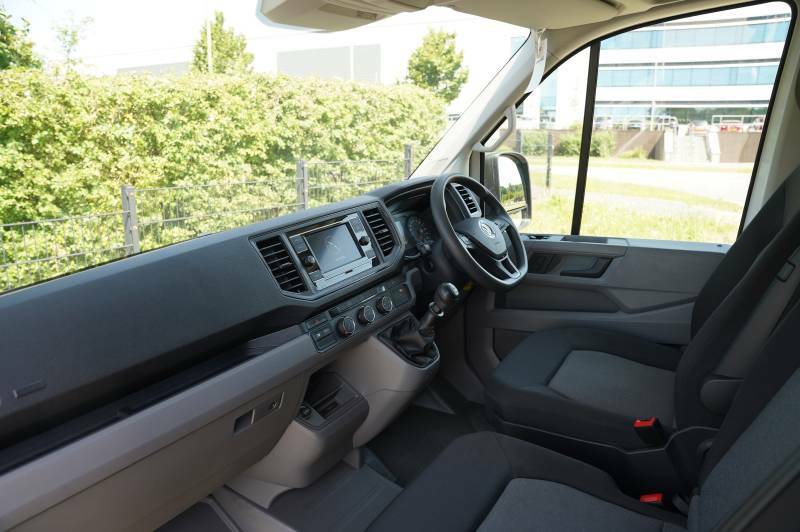 Volkswagen Crafter Cr35 Tdi 140Ps High Roof Van Commerce Plus Lwb White #2