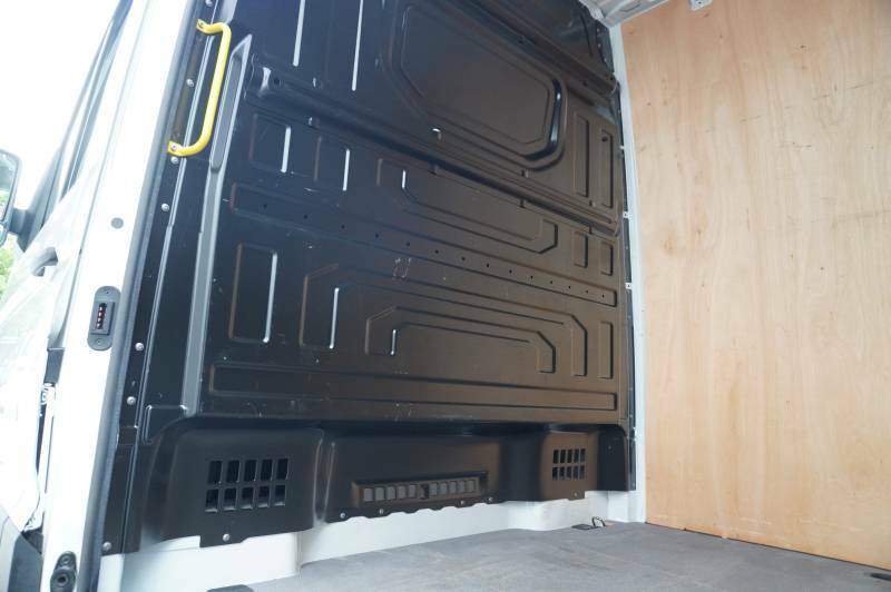 Volkswagen Crafter 2.0 Tdi 140Ps Commerce Plus High Roof Van Grey #25