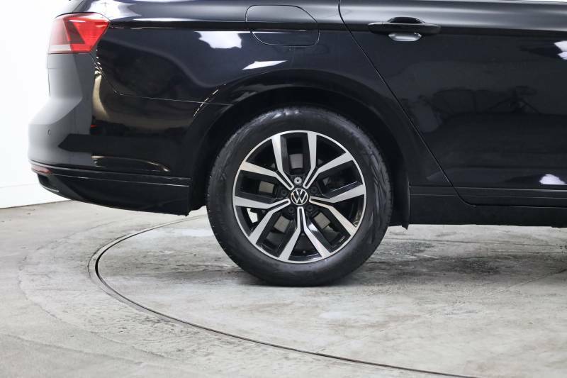 Volkswagen Passat Sel Grey #22