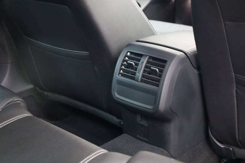 Volkswagen Passat Sel Grey #11