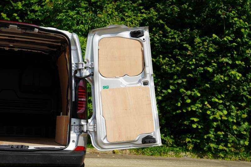 Volkswagen Transporter Mpv Black #33