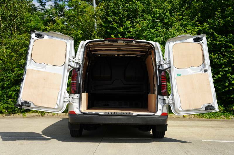 Volkswagen Transporter Mpv Black #31