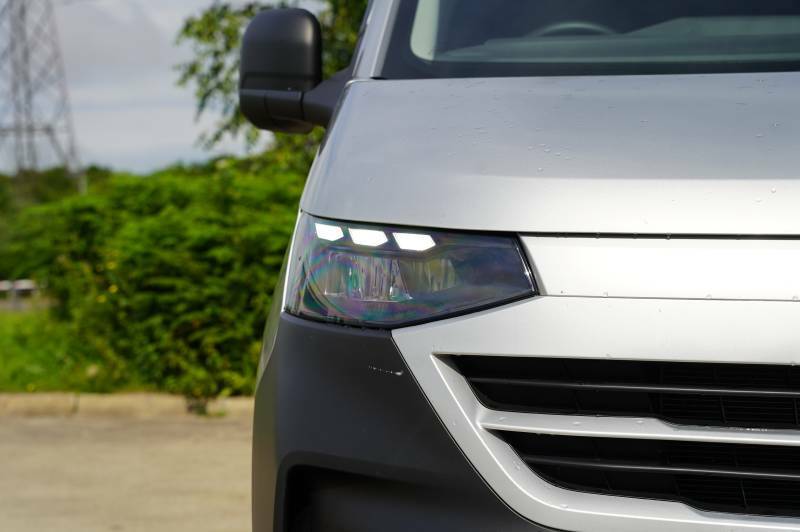 Volkswagen Transporter Mpv Black #27
