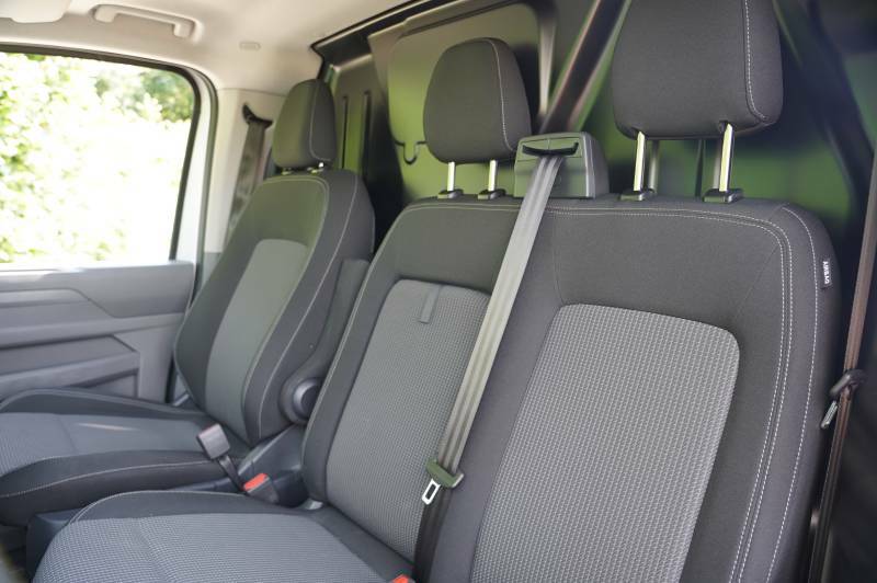 Volkswagen Transporter Mpv Black #9