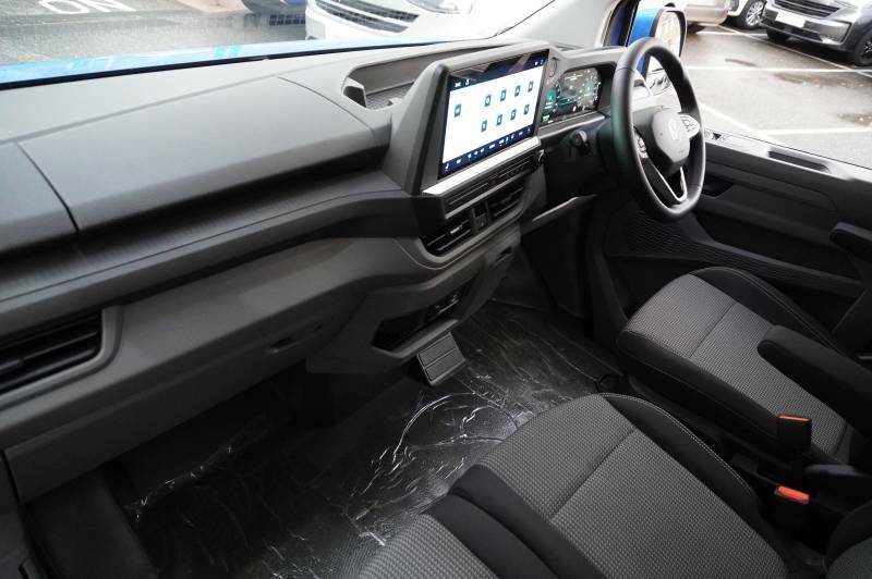 Volkswagen E-Transporter T32 65Kwh Van Commerce Pro Swb Blue #2