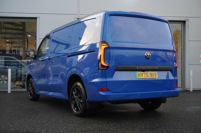 Volkswagen E-Transporter T32 65Kwh Van Commerce Pro Swb Blue #3