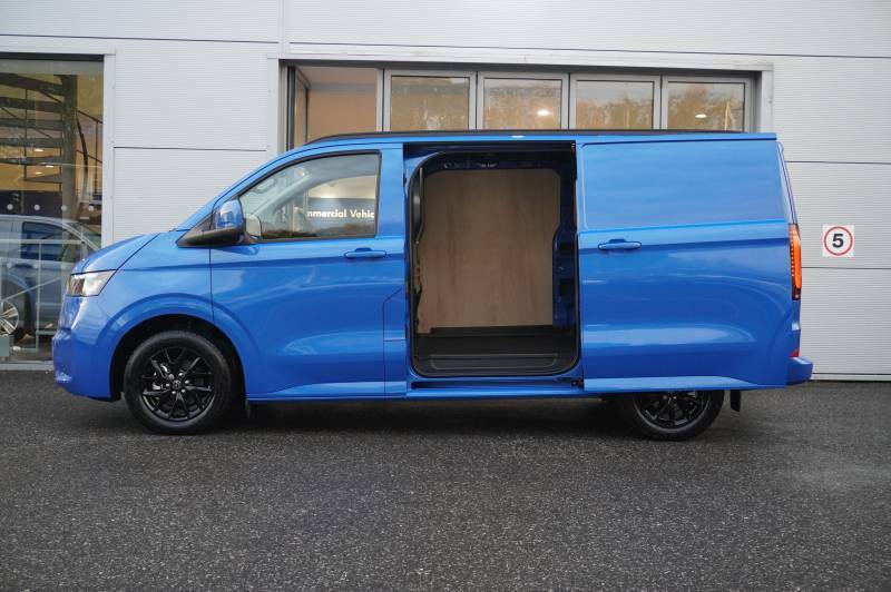 Volkswagen E-Transporter T32 65Kwh Commerce Plus Panel Van Aut Grey #15