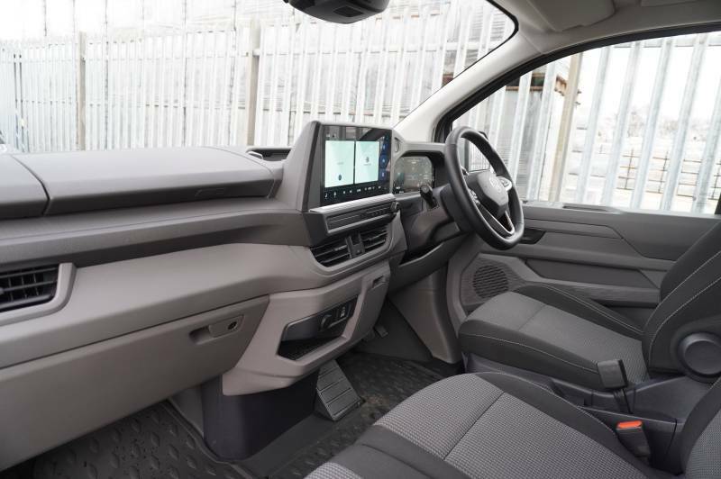 Volkswagen Transporter T32 Tdi 150 Van Commerce Pro Lwb Grey #2
