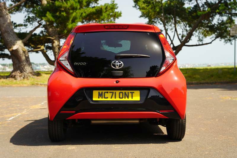 Toyota Aygo Hatchback Air Edition  #12