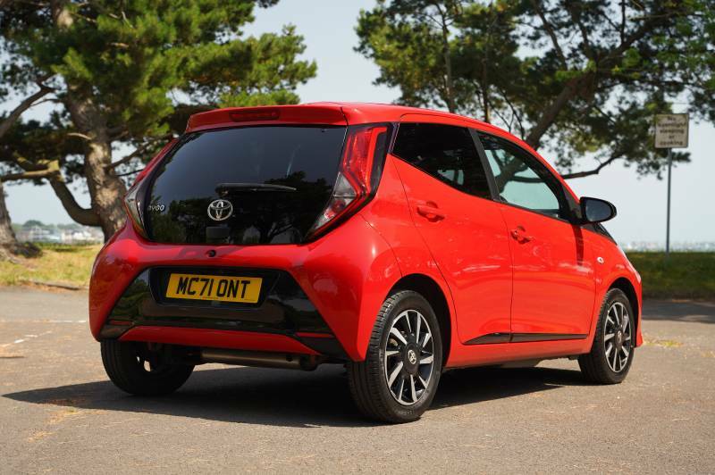 Toyota Aygo Hatchback Air Edition  #13