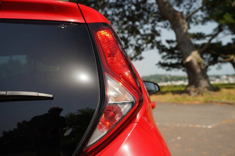 Toyota Aygo Hatchback Air Edition  #24