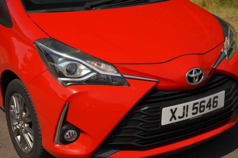 Toyota Yaris Hatchback Blue #29