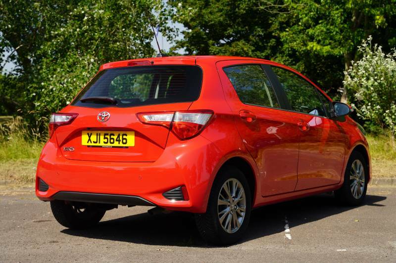 Toyota Yaris Hatchback Blue #14