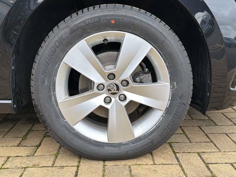 Skoda Scala Tsi 110 Dsg Se Black #5
