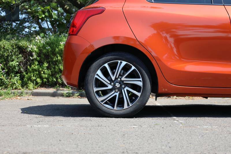Suzuki Swift 1.2 Dualjet Mhev Sz-t Euro 6 Ss Red #24