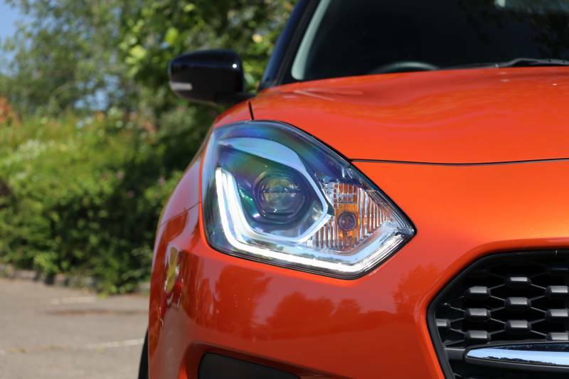 Suzuki Swift 1.2 Dualjet Mhev Sz-t Euro 6 Ss Red #33