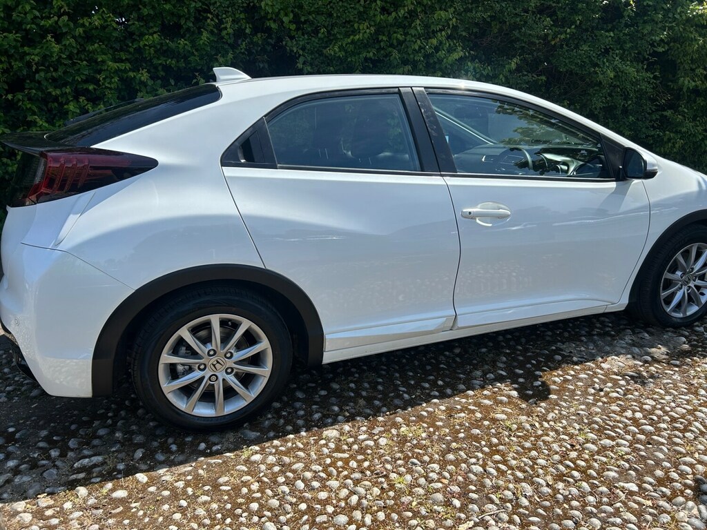 Honda Civic 1.6 I-dtec Se Plus AE65ZFX White #4