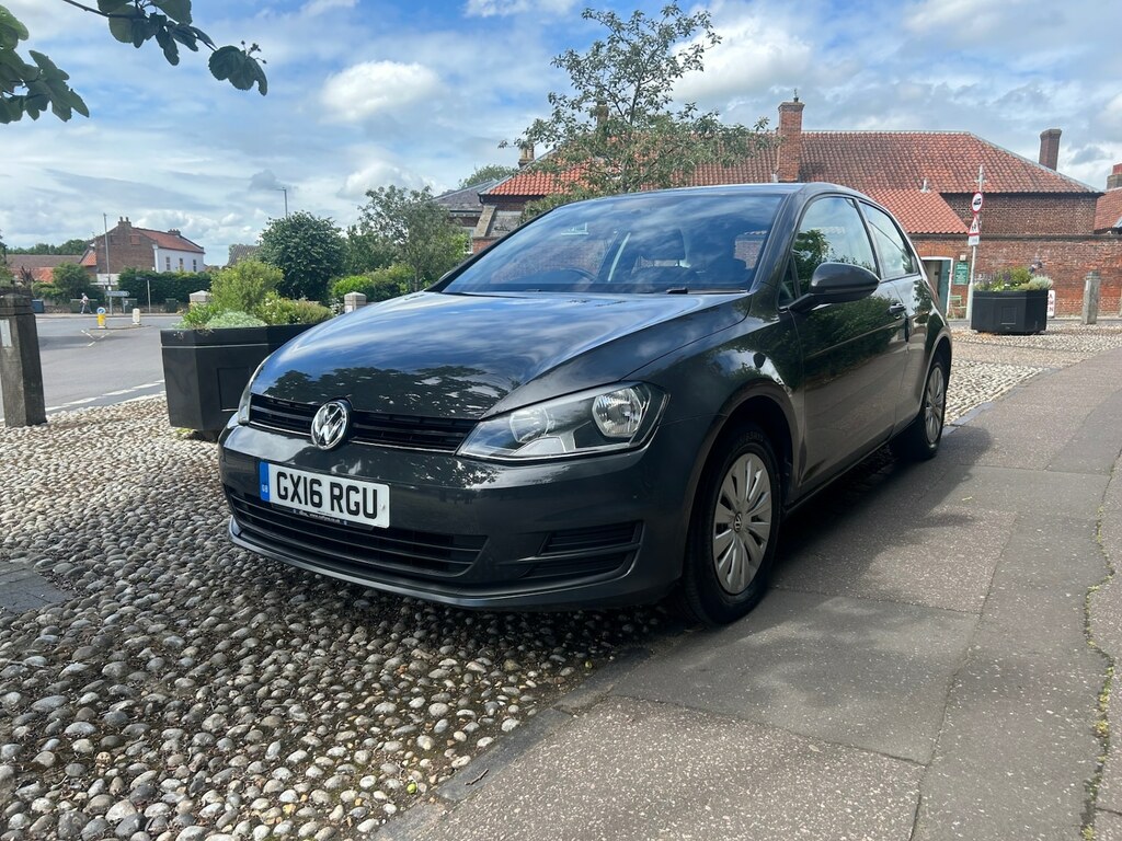 Volkswagen Golf 1.2 Tsi S Grey #2