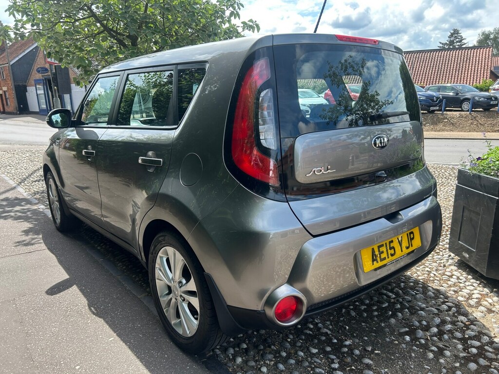 Kia Soul 1.6 Crdi Connect Silver #4