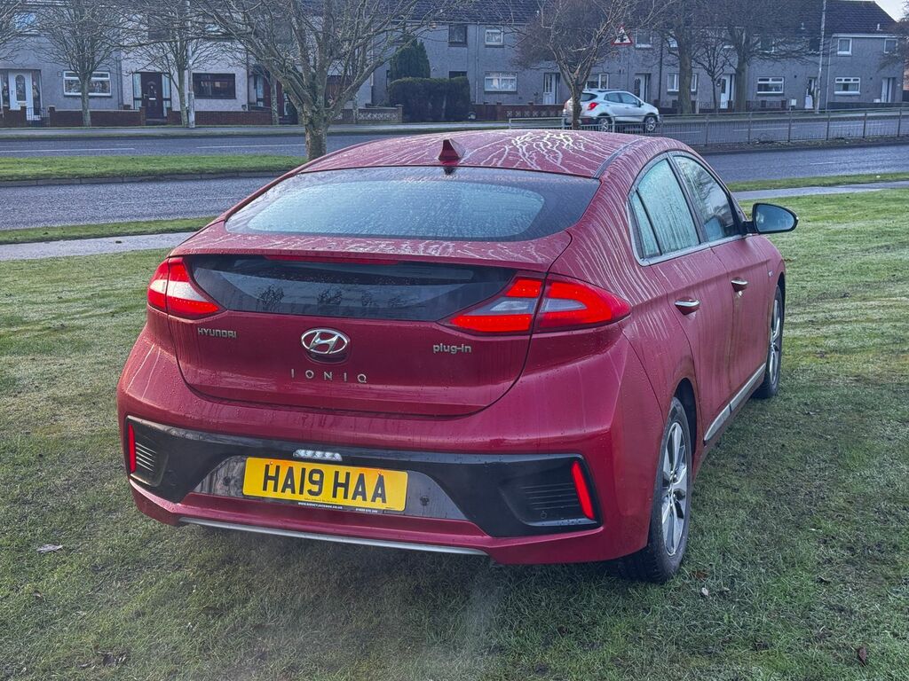 Hyundai Ioniq 1.6 H-gd Gpfi 8.9Kwh Premium Se Hatchback Petr HA19HAA Red #5