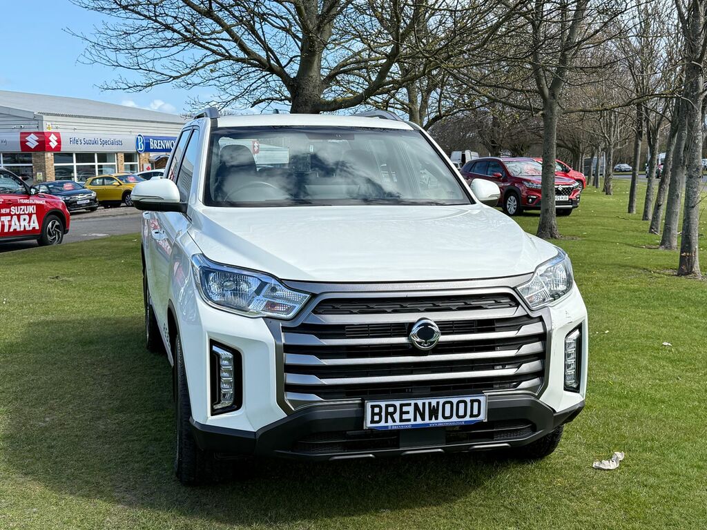 SsangYong Musso 2.2D Rebel Pickup Double Cab 4Wd E DL74ORH White #2