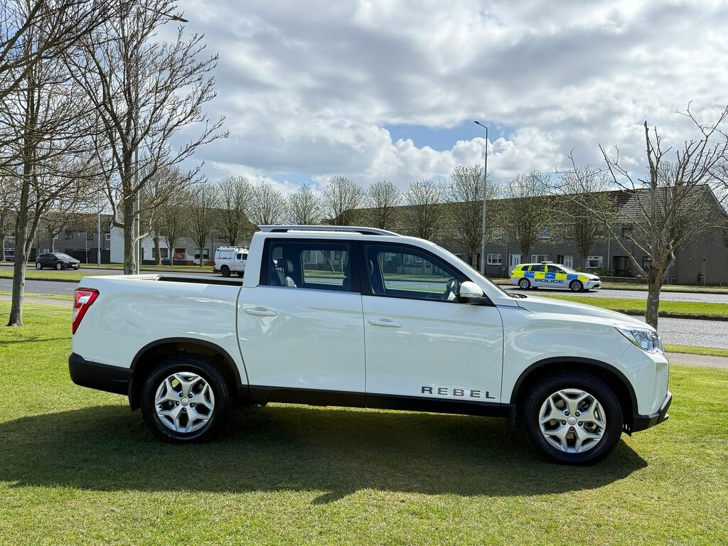 SsangYong Musso 2.2D Rebel Pickup Double Cab 4Wd E DL74ORH White #6
