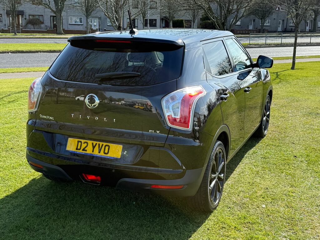 SsangYong Tivoli 1.6 E-xgi Elx Suv Euro 6 Ss Black #5