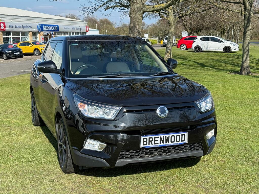 SsangYong Tivoli 1.6 E-xgi Elx Suv Euro 6 Ss Black #2