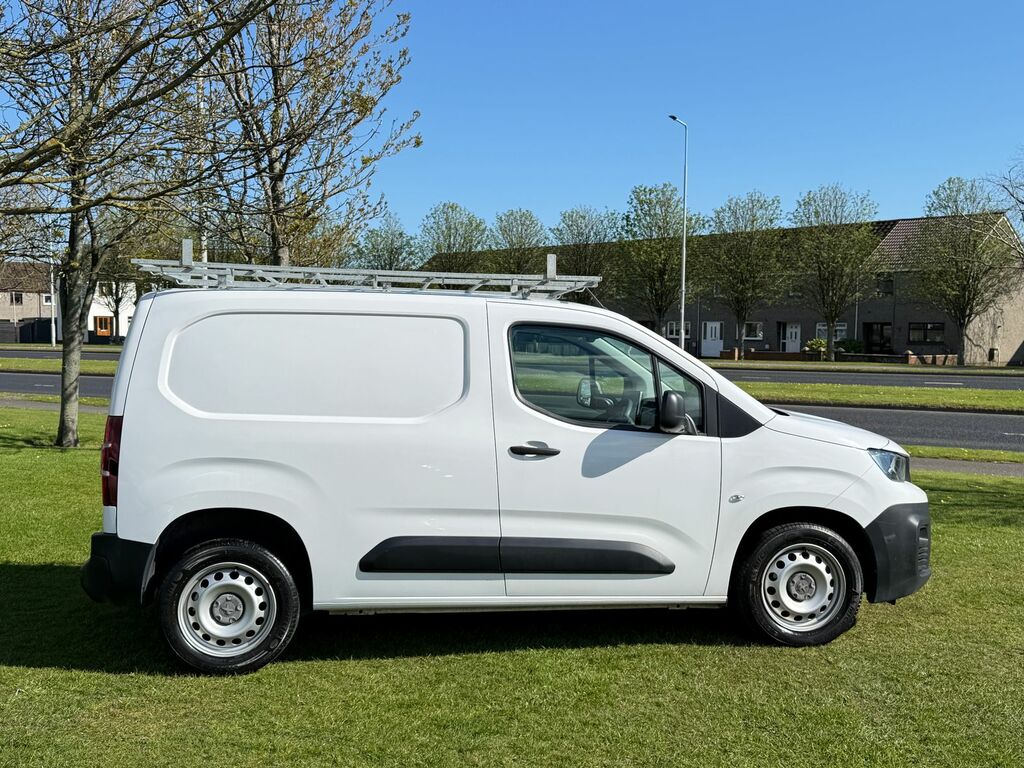 Peugeot Partner 1.5 Bluehdi 1000 Professional Premium Standard P NC73MGZ White #5