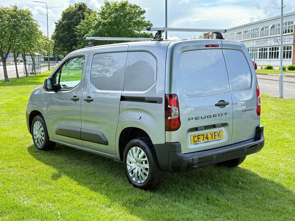 Peugeot Partner 1.5 Bluehdi 1000 Professional Standard Panel Van 5 CE74YFK Grey #4