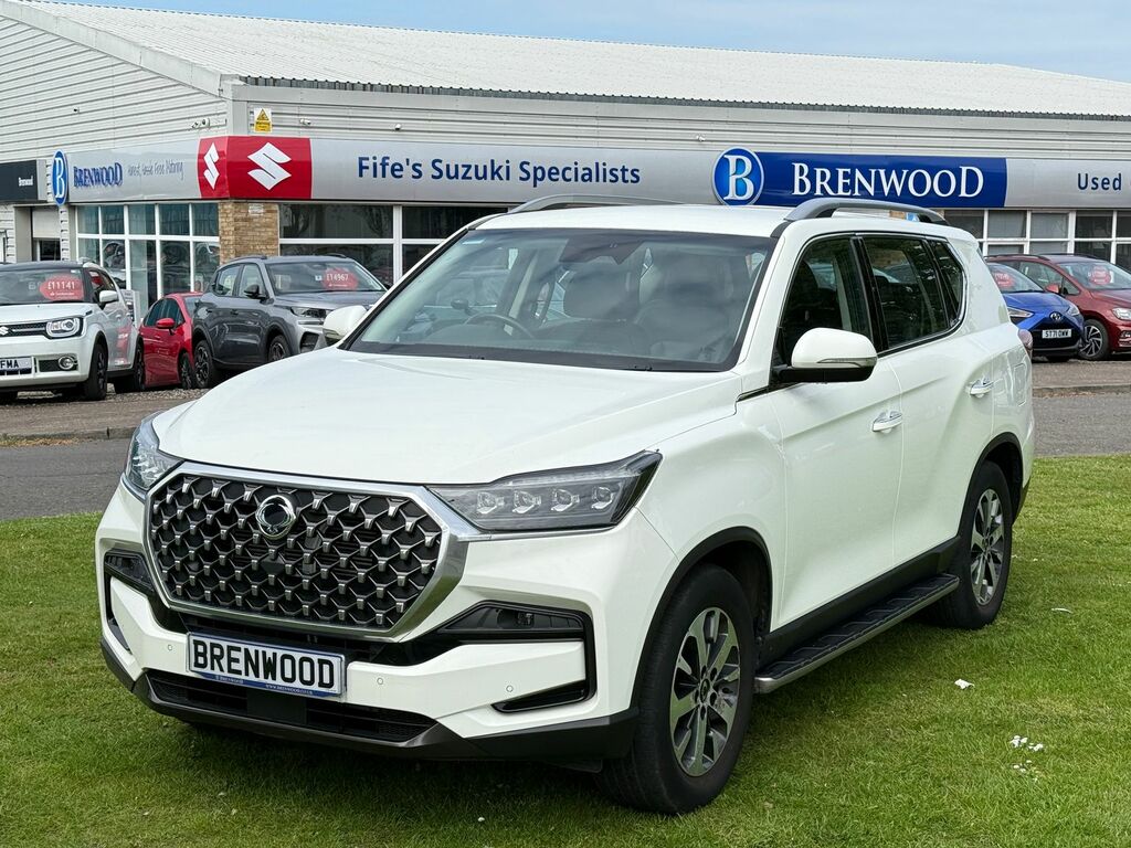 SsangYong Rexton 2.2D Ventura Suv T-tronic 4Wd Euro 6 2 White #3