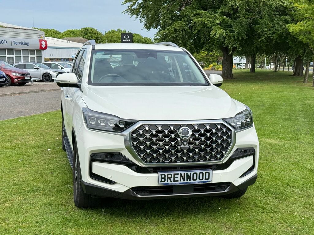 SsangYong Rexton 2.2D Ventura Suv T-tronic 4Wd Euro 6 2 White #2
