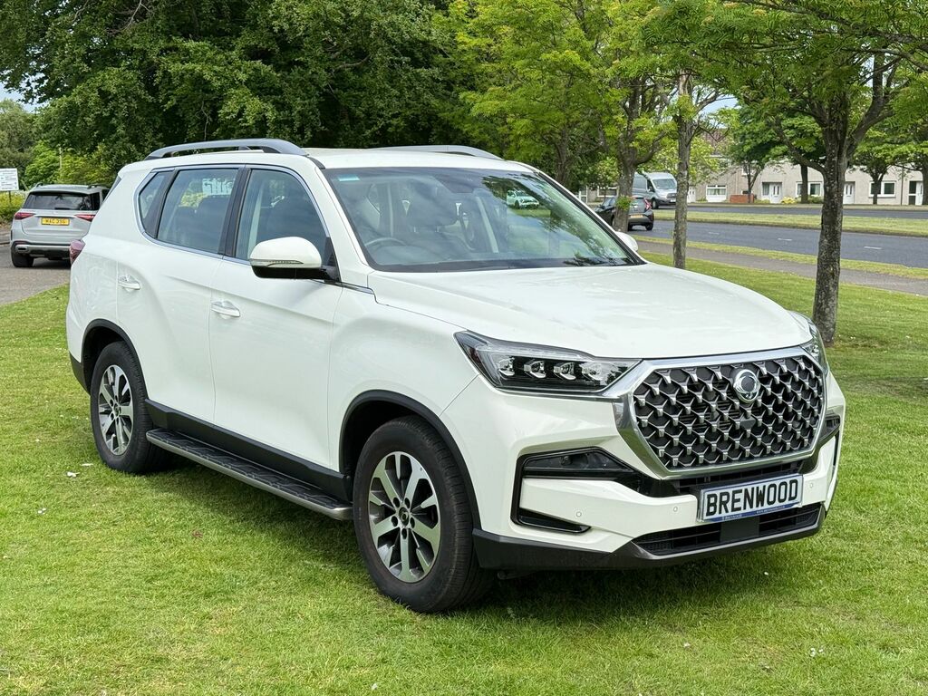 SsangYong Rexton 2.2D Ventura Suv T-tronic 4Wd Euro 6 2 White