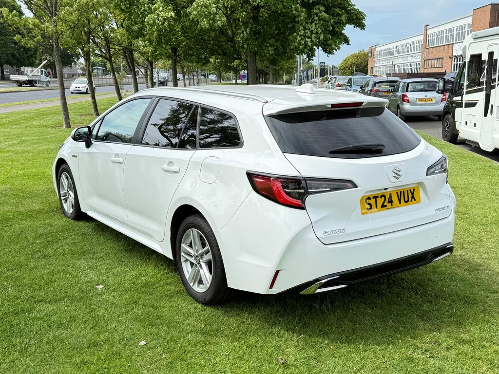 Suzuki Swace 1.8H Motion Estate Hybrid Cvt Euro 6 S White #4