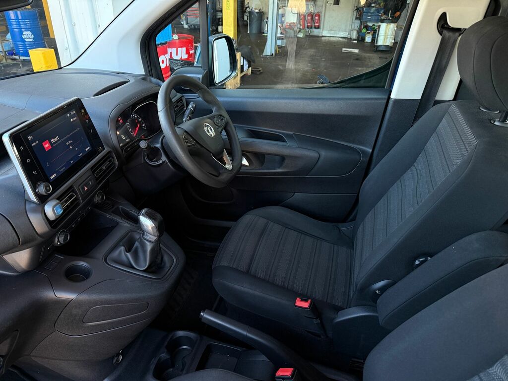 Vauxhall Combo Life Energy Blue #17