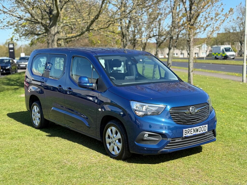 Vauxhall Combo Life 1.5 Turbo D Blueinjection Energy XL Mpv Blue