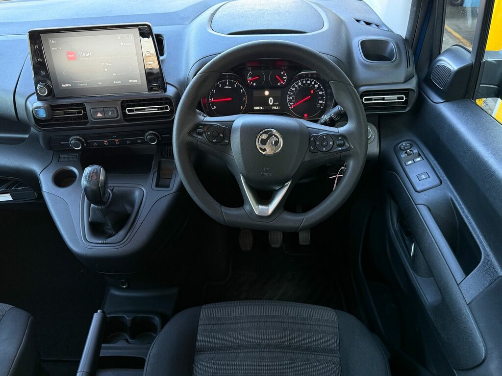 Vauxhall Combo Life Energy Blue #12