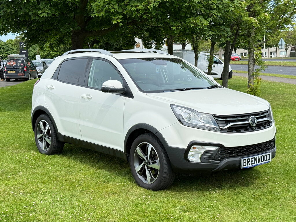SsangYong Korando 2.2D Ultimate Suv 4Wd Euro 6 178 White