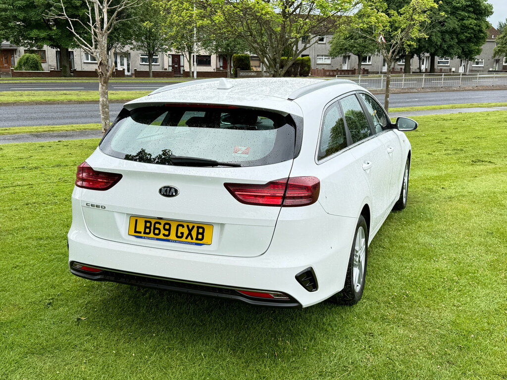 Kia Ceed 1.6 Crdi Eco 2 Sportswagon Euro White #5