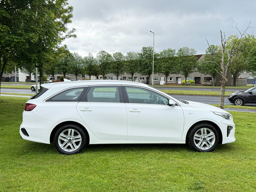 Kia Ceed 1.6 Crdi Eco 2 Sportswagon Euro White #6