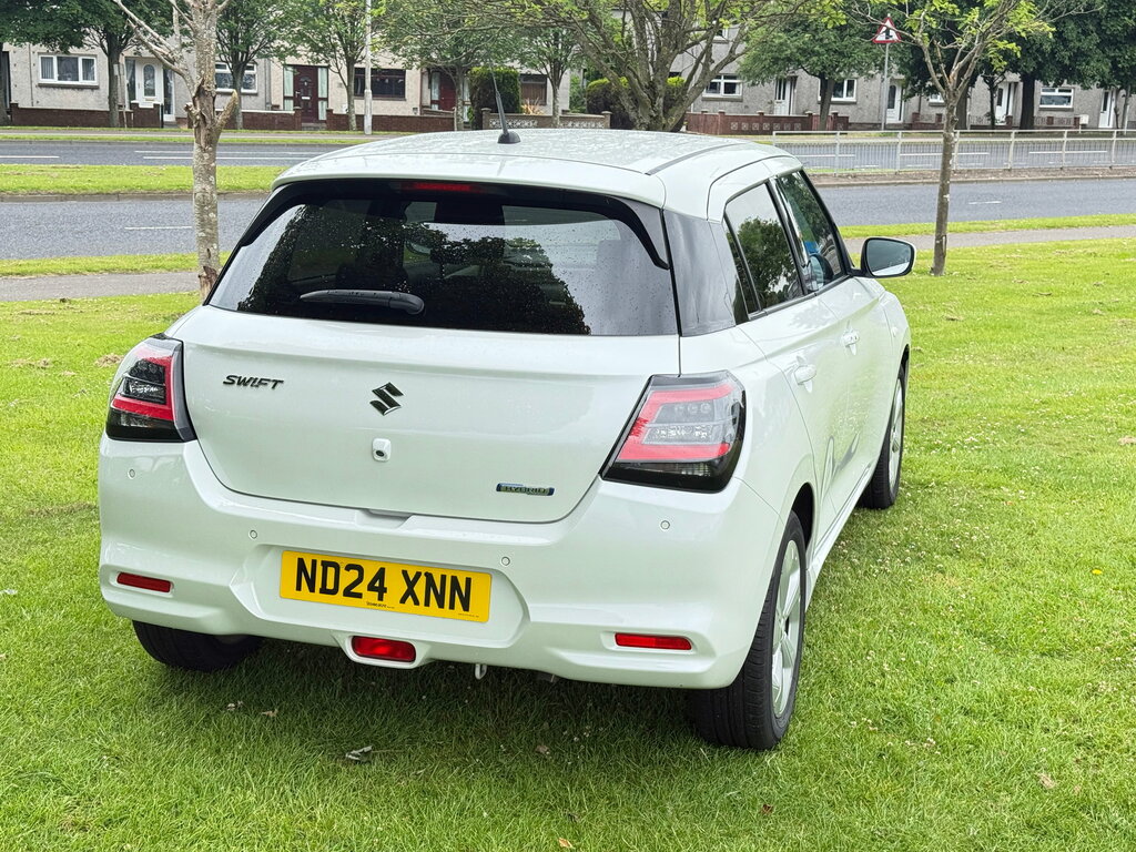 Suzuki Swift 1.2 Mhev Motion Hatchback Hybrid Cvt Eu ND24XNN White #5